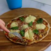 Recept: Tortilla pizza met groenten